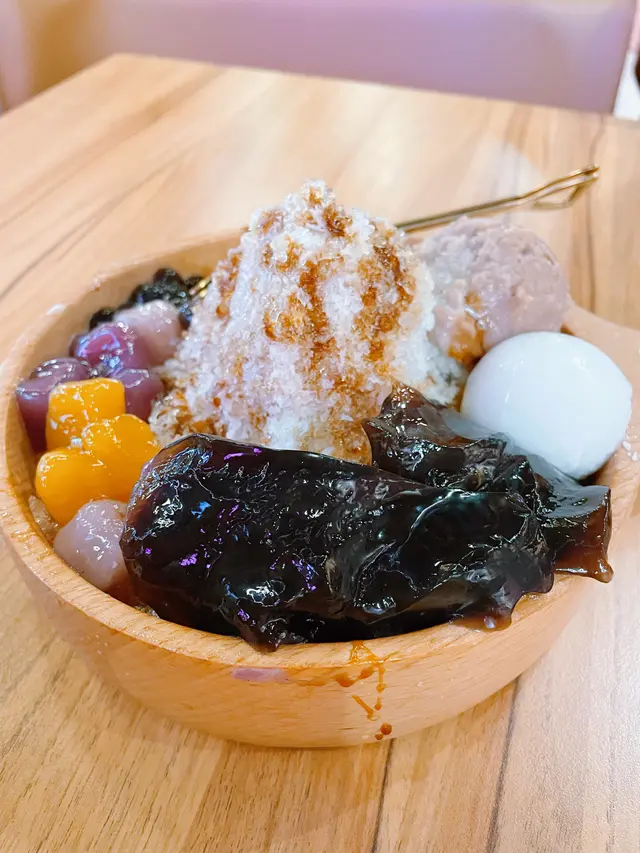 3.6牛乳仙草芋圓大盛