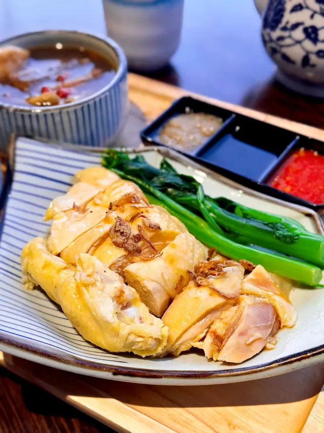 海南雞飯拼馬來西亞肉骨茶