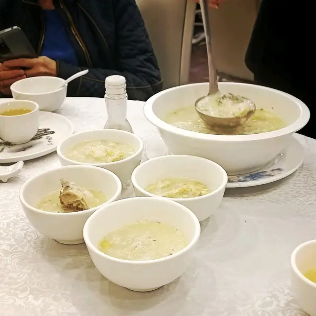 沙田新強記雞粥