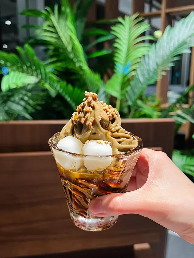 焙茶軟雪糕新地 