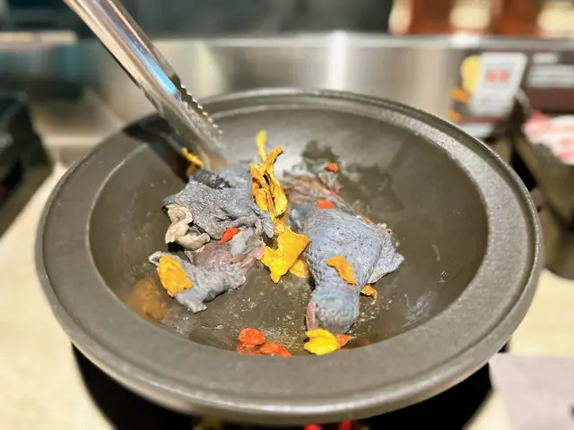 爆炒燒酒烏雞鍋