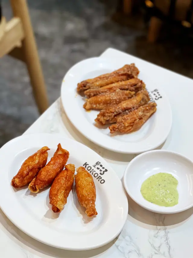 雞皮餃子&單骨香脆雞翼 