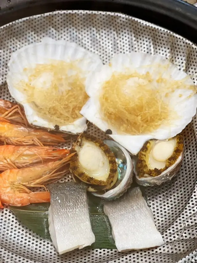 馬友魚&鮑魚&蒜蓉粉絲蒸扇貝&蝦