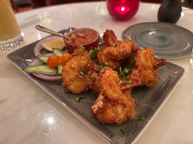 Bombay Chilgoza Prawns