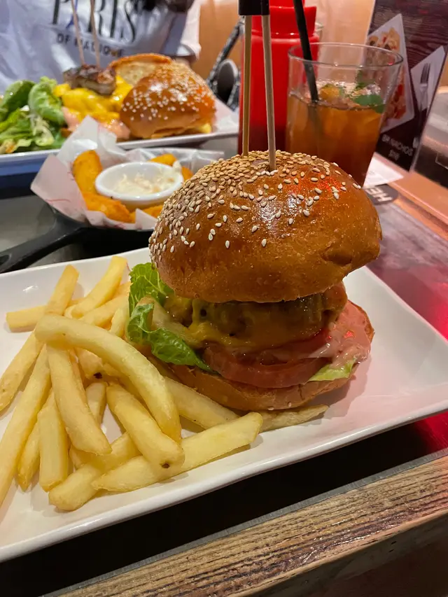 雙層牛肉漢堡