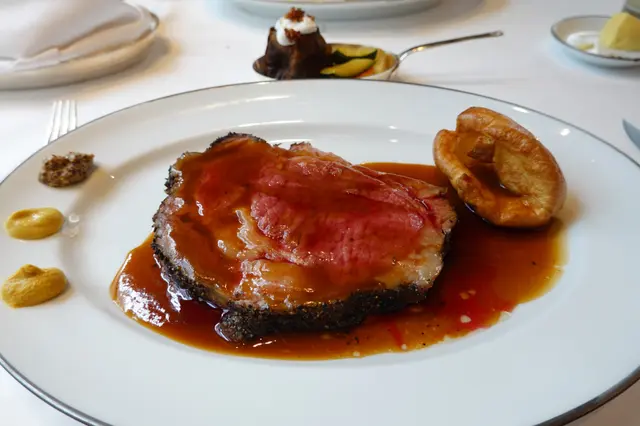 燒美國頂級牛肋骨肉