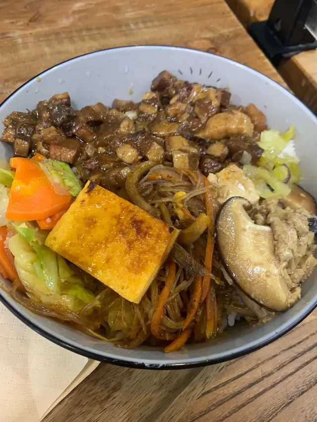 古早味手工滷肉便當
