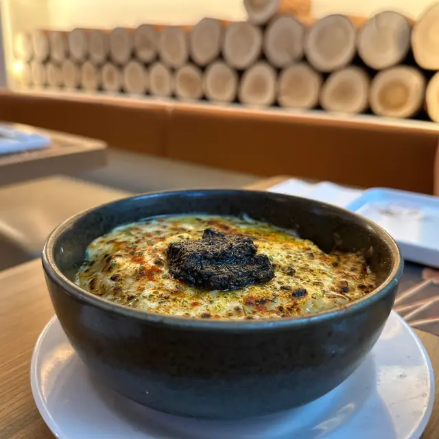 黑松露芝士撈丁 