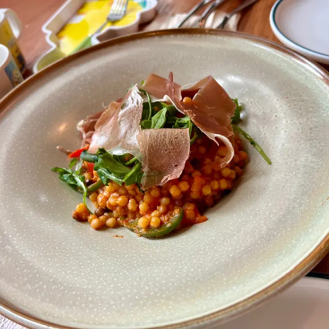 秘製番茄醬燴珍珠麵配巴馬火腿