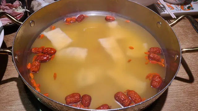 花膠美人鍋