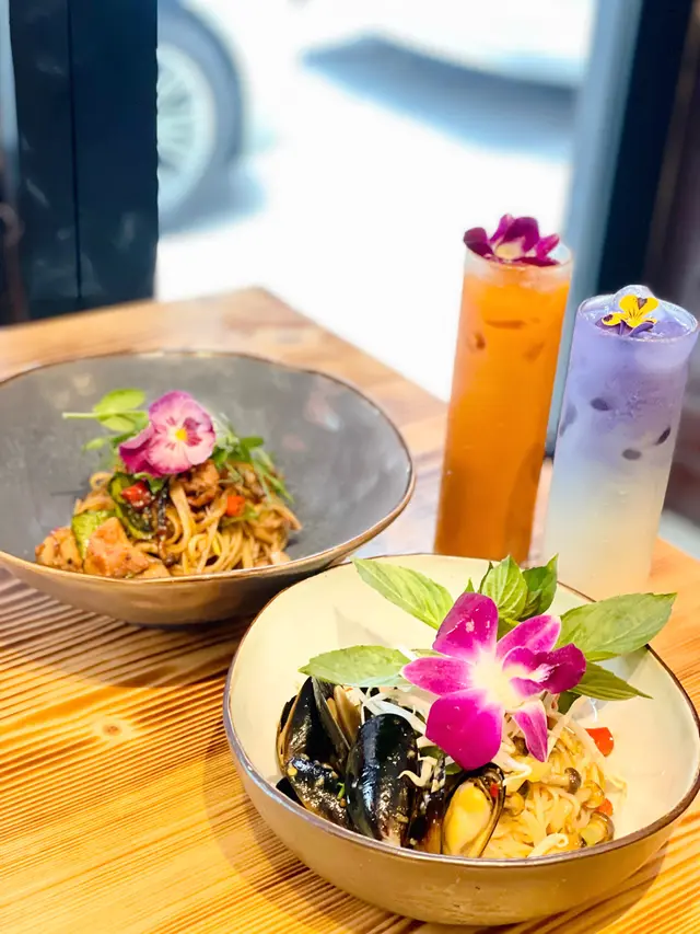 碟豆花豆奶/thai tea