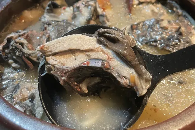 濟州鮑魚人蔘雞湯