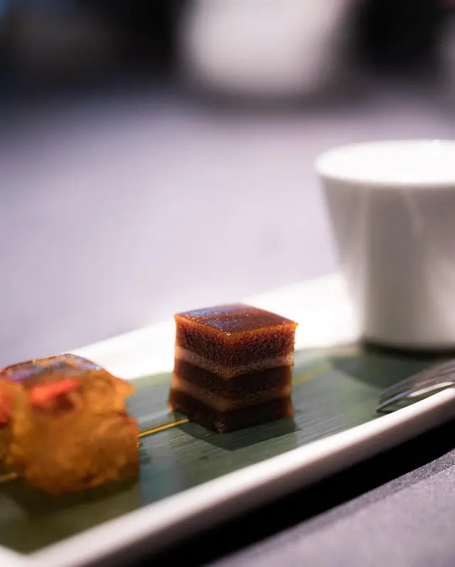 桂花糕、棗皇糕及杏仁茶