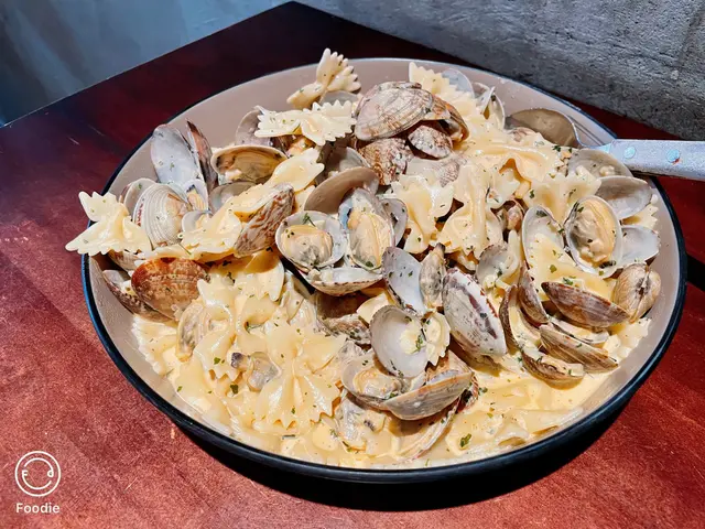 滿蜆肉蝴蝶意粉