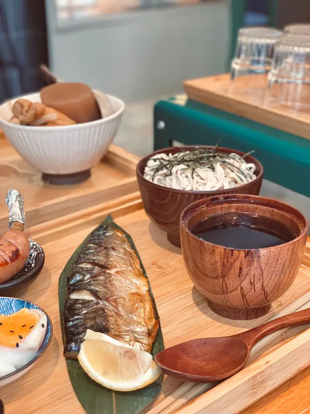 鹽燒鯖魚蕎麥面
