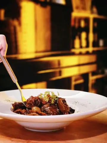 Beef rib finger in bourguignon style