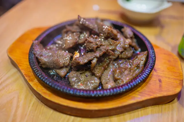 鐵板烤醬醃牛肋骨