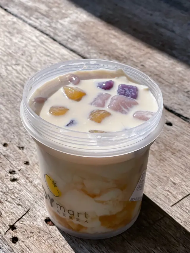 三色芋圓豆花