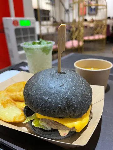 傳統安格斯牛肉漢堡