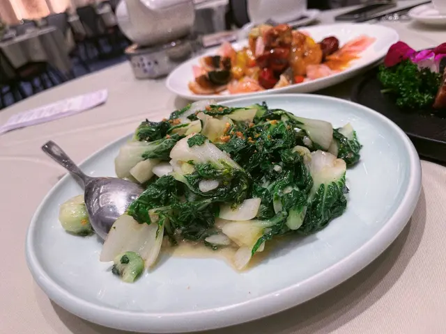 蒜蓉白菜仔