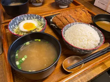 咖哩吉列猪扒定食