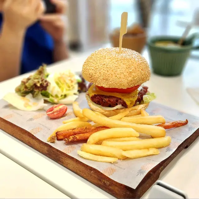 安格斯牛肉漢堡