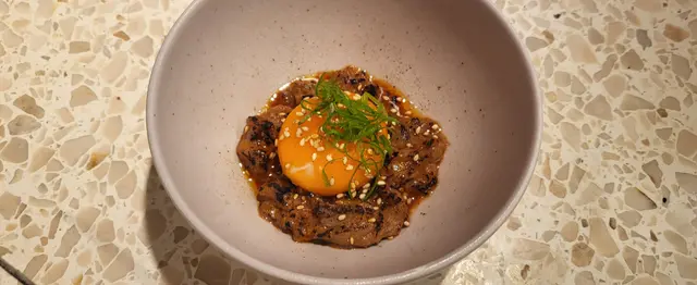 炙燒伴生牛肉