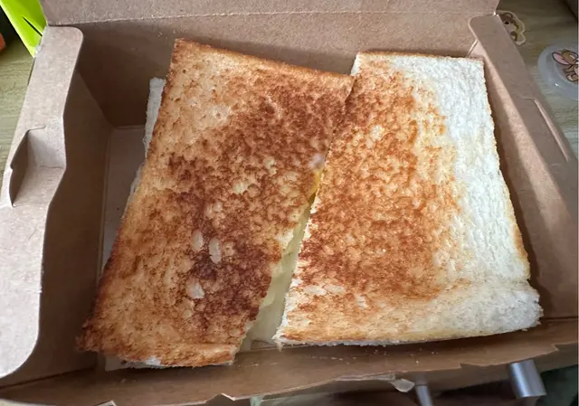 好多好多餡，多到漏晒出嚟🤣