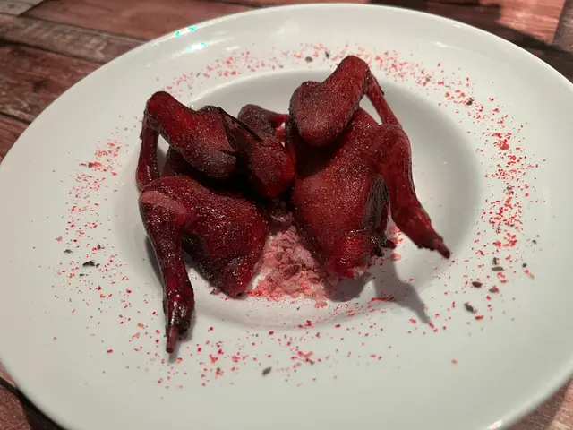 得獎菜炸BB乳鴿