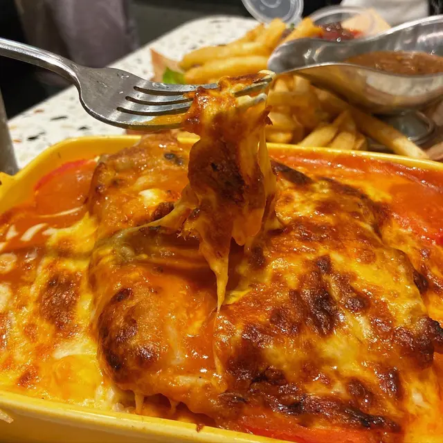 菠蘿鮮茄三層芝士焗豬扒飯