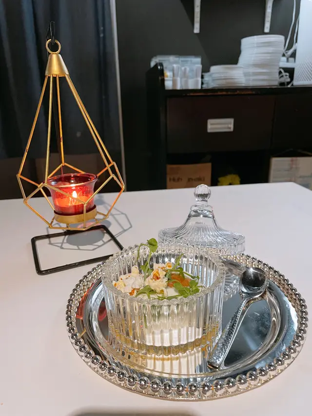 牛油粟米泡沫配加拿大海膽