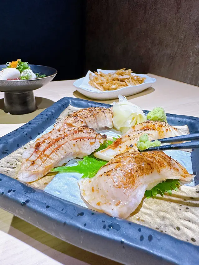 火炙吞拿魚x 火炙銀雪魚