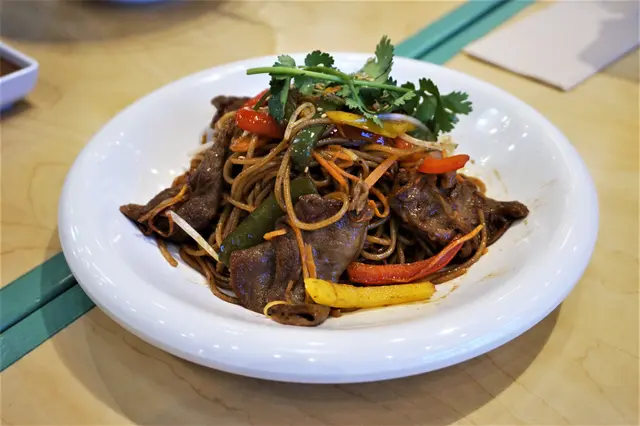 乾炒牛肉意粉