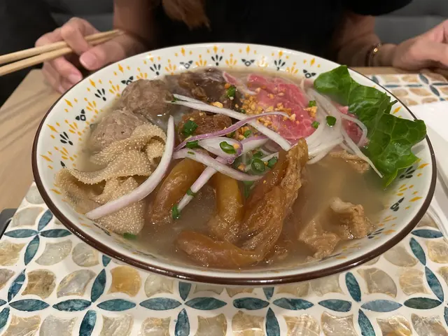 招牌火車頭牛肉湯粉