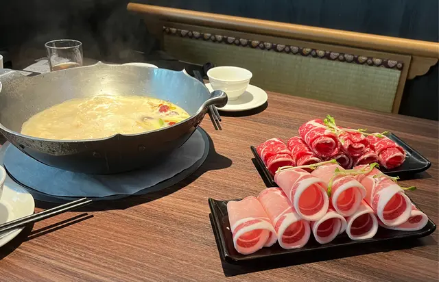 牛小排、日本黑豚肩肉