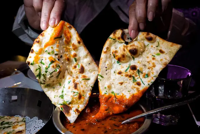 蒜蓉烤餅 / 芝士烤餅