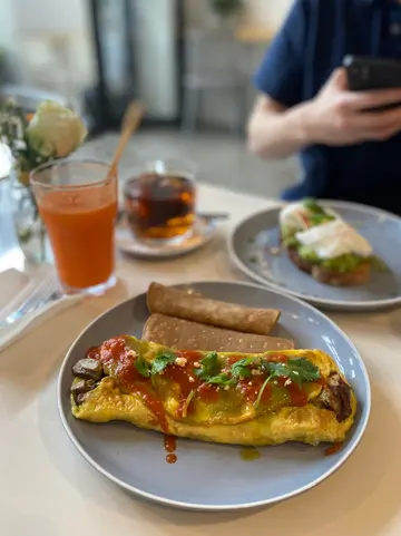 mushroom omelette
