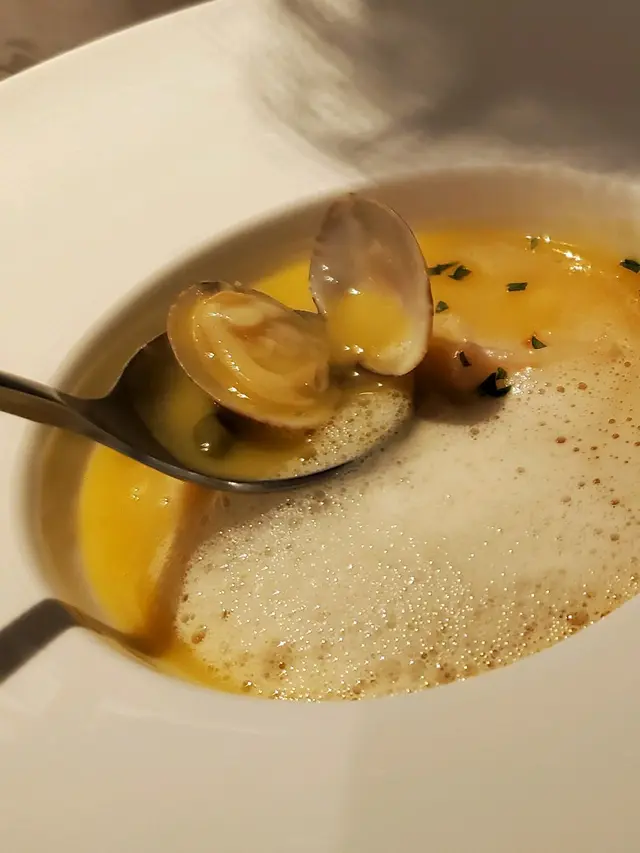 香檳泡沫南瓜海鮮湯