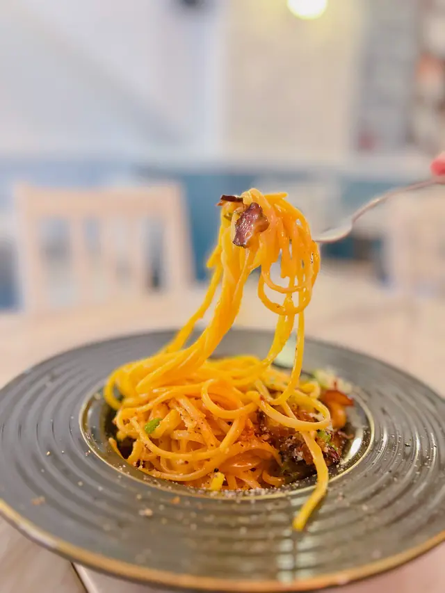 特色卡邦尼意粉