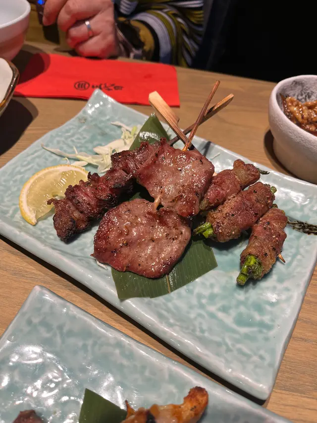 牛舌、一口牛、牛肉蘆筍