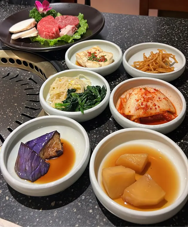 入座附送的小配菜