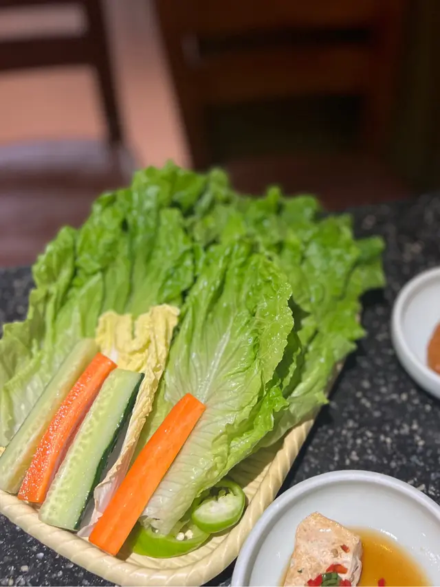 幾片菜要$50好貴(・_・;