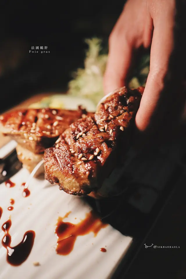 超級油潤的法國鵝肝