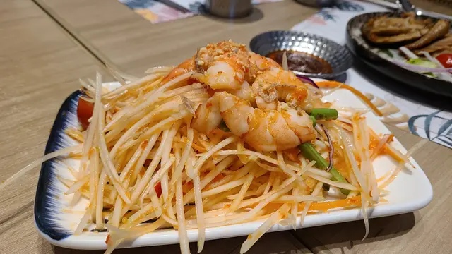 大蝦青木瓜沙律