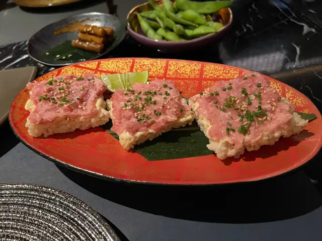 Crunchy Tuna Cracker