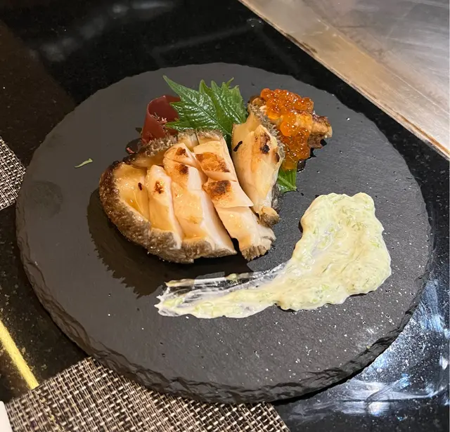 南非孔雀鮑配海苔沙律醬