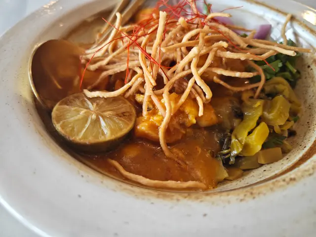 泰北咖喱雞手作麵