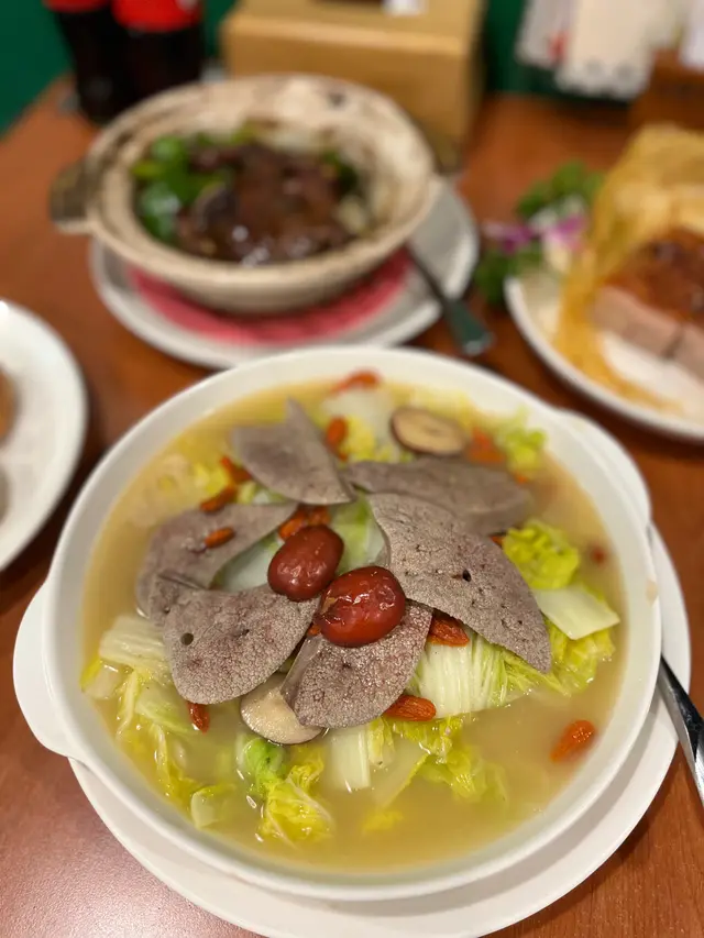 黃沙豬膶杞子浸時蔬