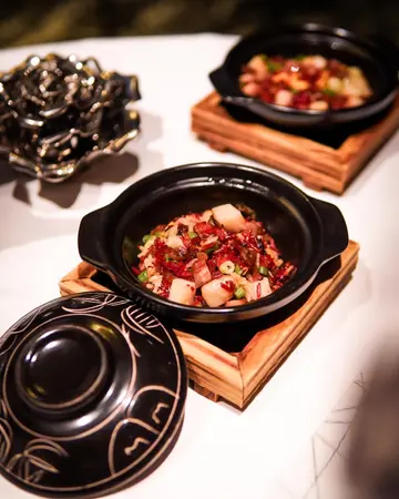 梅菜带子炒脆红米饭