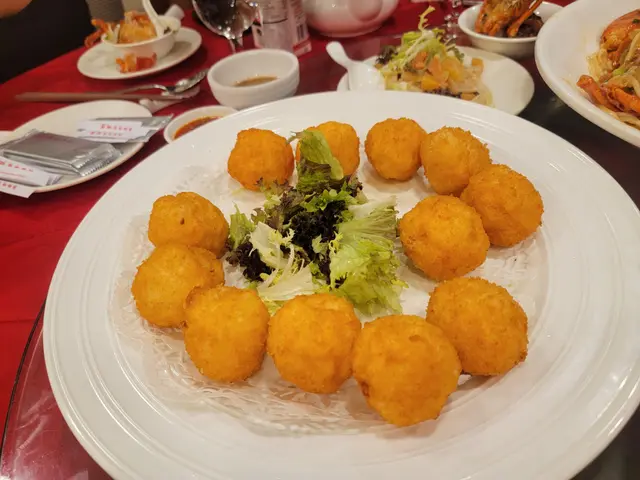 翡翠花姿蝦球